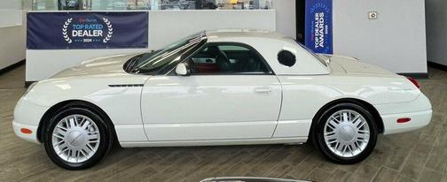 Whisper White 2002 Ford Thunderbird Base