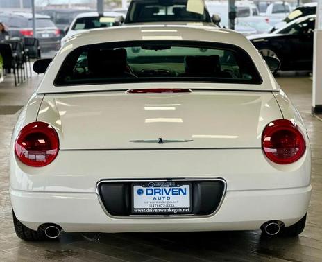 2002 Ford Thunderbird Base