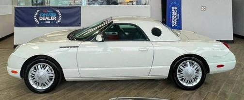 2002 Ford Thunderbird Base