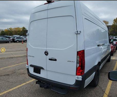 2025 Mercedes-Benz Sprinter 2500 High Roof