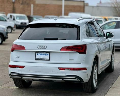 2022 Audi Q5 40 Premium