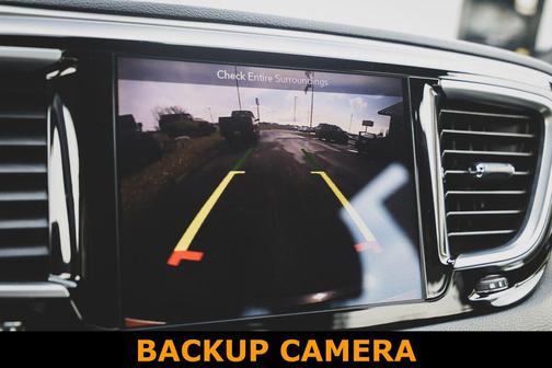 2018 Chrysler Pacifica Touring-L