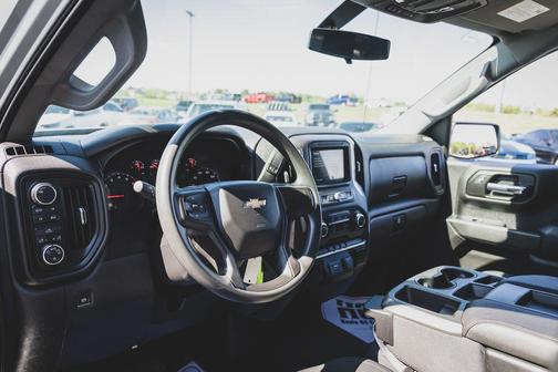 Silver Ice Metallic 2019 Chevrolet Silverado 1500 Custom