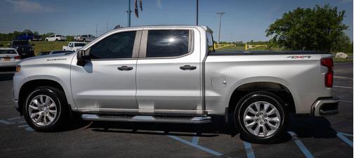 Silver Ice Metallic 2019 Chevrolet Silverado 1500 Custom