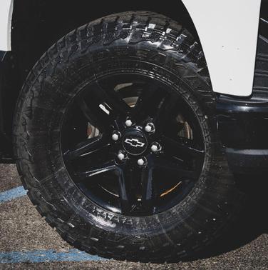 Summit White 2019 Chevrolet Silverado 1500 LT Trail Boss