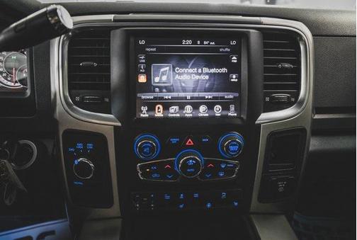 2017 RAM 2500 Big Horn Mega Cab 4x4 6'4' Box