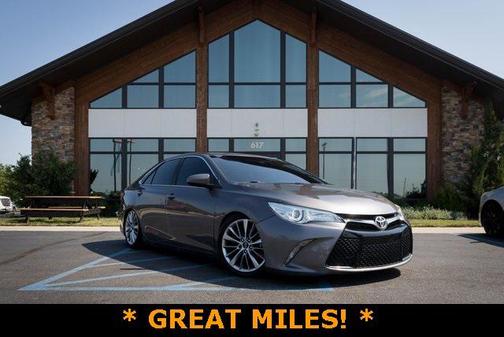 2017 Toyota Camry SE