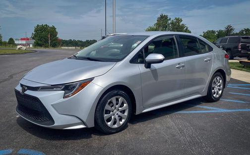 Classic Silver Metallic 2020 Toyota Corolla LE