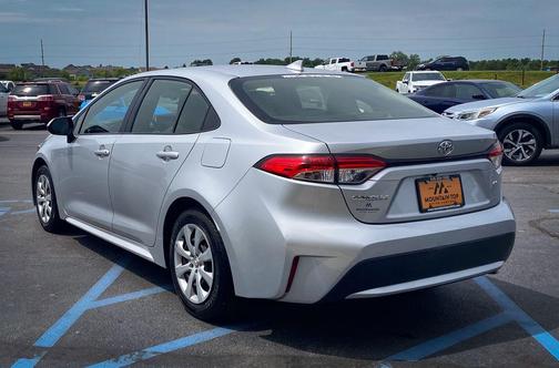 Classic Silver Metallic 2020 Toyota Corolla LE