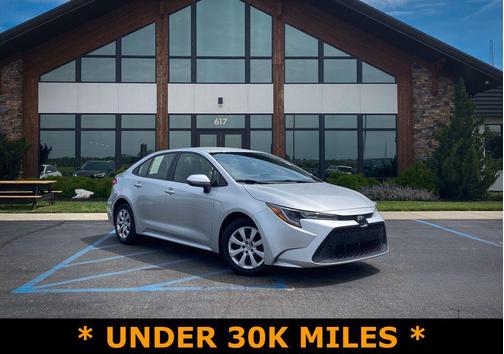 Classic Silver Metallic 2020 Toyota Corolla LE