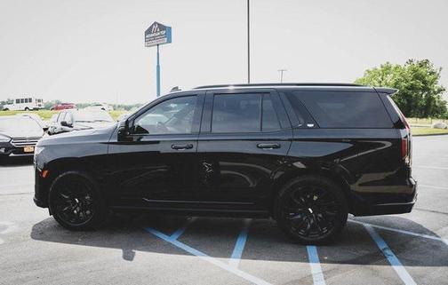 2022 Cadillac Escalade Sport Platinum