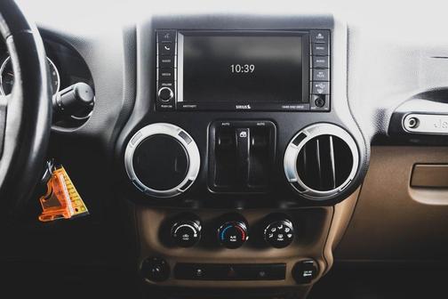 2016 Jeep Wrangler Sahara