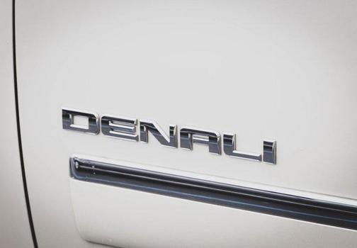 2013 GMC Yukon XL Denali