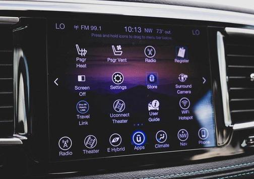 2017 Chrysler Pacifica Hybrid Platinum