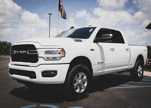 2019 RAM 2500 Big Horn Crew Cab 4x4 6'4' Box