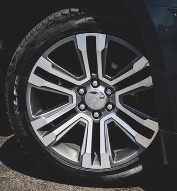 Dark Sky Metallic 2020 GMC Yukon XL Denali