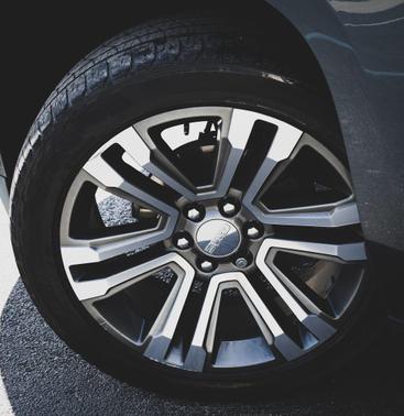 Dark Sky Metallic 2020 GMC Yukon XL Denali