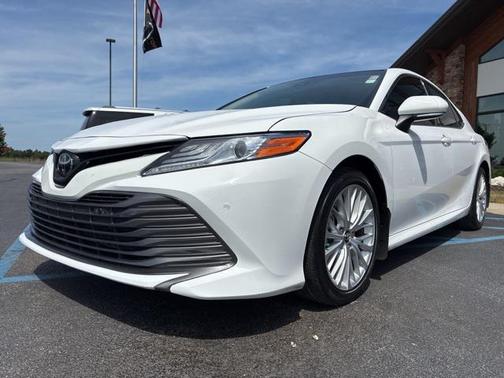 2018 Toyota Camry XLE