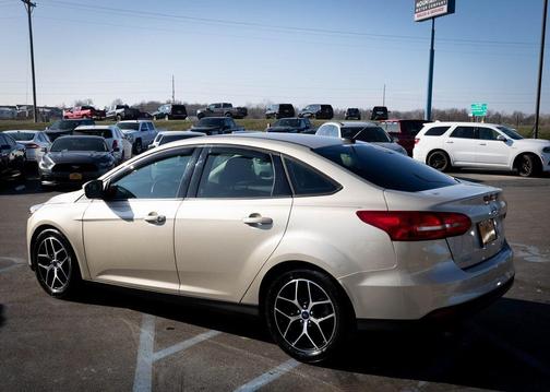 2017 Ford Focus SEL
