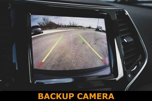 Light Brownstone Pearlcoat 2019 Jeep Cherokee Limited