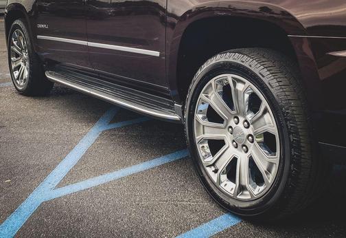 Black Cherry Metallic 2017 GMC Yukon XL Denali