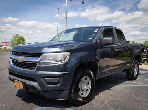 Shadow Gray Metallic 2019 Chevrolet Colorado WT