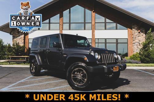Granite Crystal Metallic Clearcoat 2016 Jeep Wrangler Unlimited Sahara