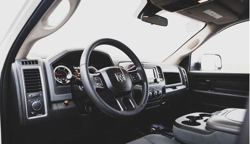 2018 RAM 2500 Tradesman Crew Cab 4x4 6'4' Box