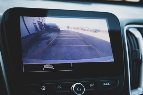 Mineral Gray Metallic 2022 Chevrolet Malibu FWD LT