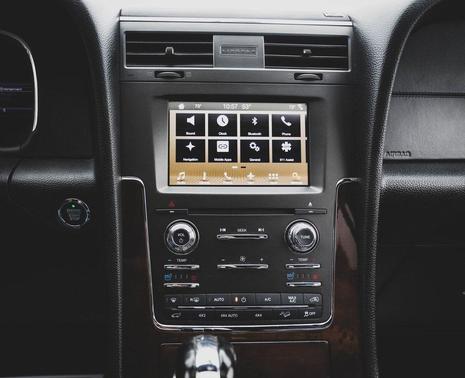2017 Lincoln Navigator Select