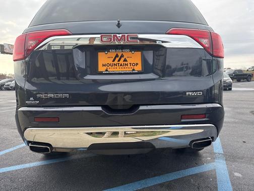 2019 GMC Acadia Denali