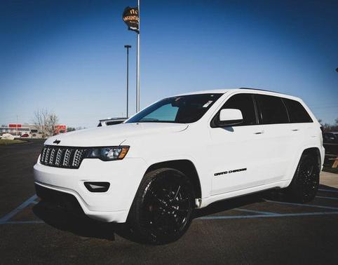 2019 Jeep Grand Cherokee Altitude