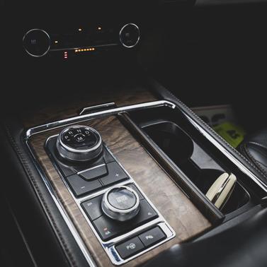 Star White Metallic Tri-Coat 2020 Ford Expedition Max Platinum