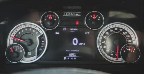 Granite Crystal Metallic Clear 2017 RAM 1500 Big Horn