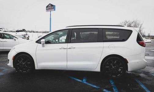 2019 Chrysler Pacifica Limited