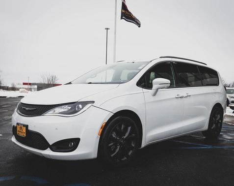 2019 Chrysler Pacifica Limited
