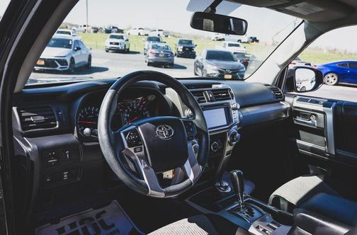 Magnetic Gray Metallic 2019 Toyota 4Runner SR5