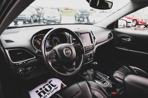 2019 Jeep Cherokee Trailhawk