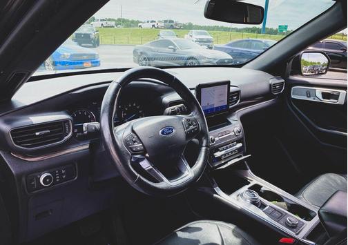 Magnetic Metallic 2020 Ford Explorer Limited