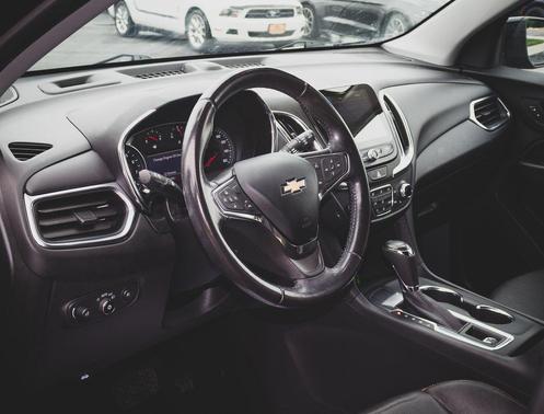 Mosaic Black Metallic 2021 Chevrolet Equinox 1LT