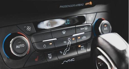 2017 Ford Focus Titanium