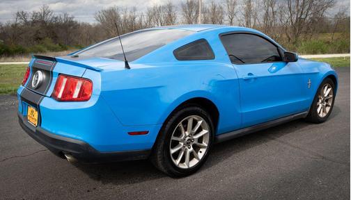 2010 Ford Mustang Base