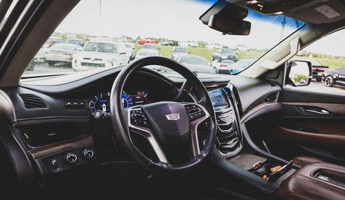 Dark Granite Metallic 2017 Cadillac Escalade ESV Premium Luxury