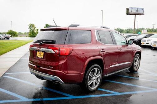 2017 GMC Acadia Denali