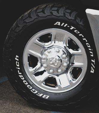 2022 RAM 2500 Tradesman Crew Cab 4x4 6'4' Box