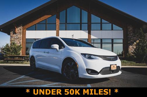 2019 Chrysler Pacifica Touring Plus