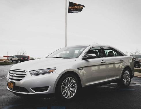 2018 Ford Taurus Limited