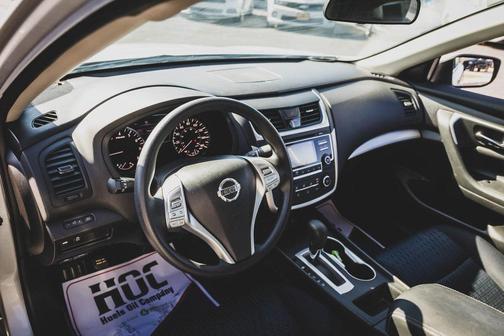 2016 Nissan Altima 2.5 S