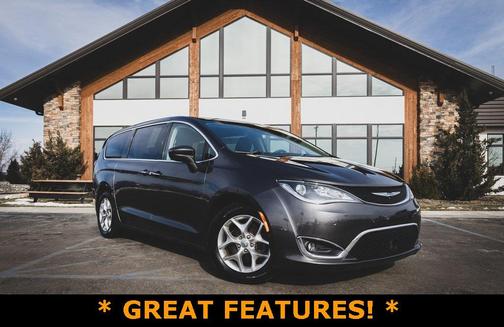 2019 Chrysler Pacifica Touring Plus