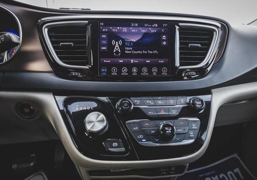 2019 Chrysler Pacifica Touring Plus